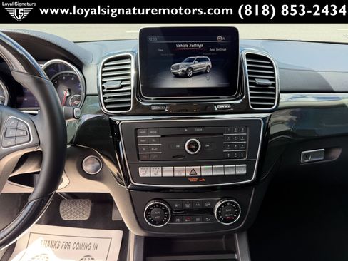 Used 2018 Mercedes-Benz GLS 550 4MATIC image 29