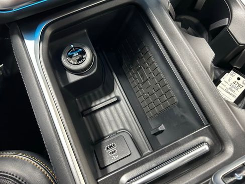 New 2025 Ford Expedition Tremor image 21