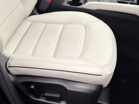 Used 2025 MAZDA CX-5 AWD 2.5 S w/ Premium Plus Pkg image 12