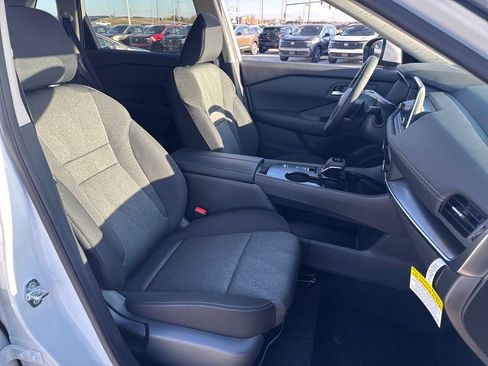 New 2026 Nissan Rogue SV image 12