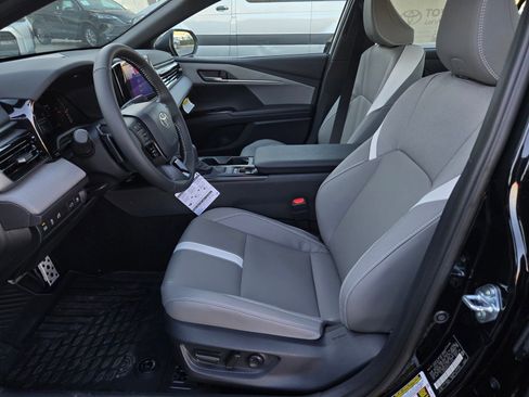 Certified 2026 Toyota Camry SE image 15