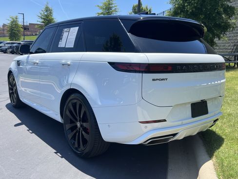 Certified 2025 Land Rover Range Rover Sport Dynamic SE AWD/4WD image 5
