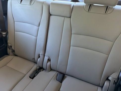 Used 2016 Honda Pilot EX-L image 17