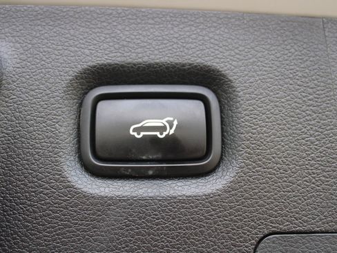 Used 2023 Hyundai Santa Fe SEL image 31