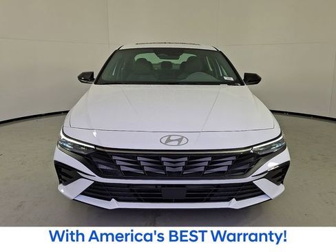 New 2026 Hyundai Elantra SEL Sport Premium FWD image 2