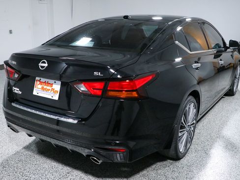 Used 2023 Nissan Altima 2.5 SL FWD image 7