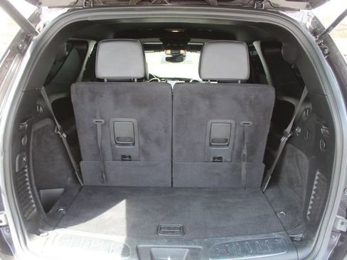 Used 2021 Dodge Durango R/T w/ Technology Group RWD image 6