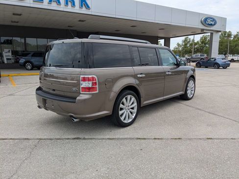 Used 2019 Ford Flex SEL w/ Equipment Group 202A FWD image 4
