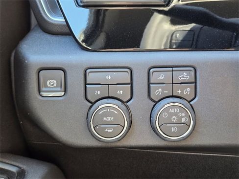 New 2026 Chevrolet Silverado 2500 LT w/ All Star Edition image 21