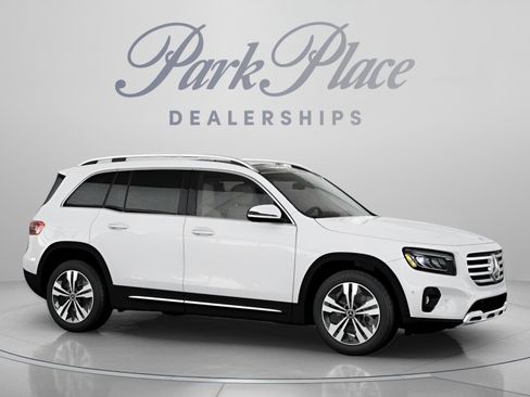 Certified 2026 Mercedes-Benz GLB 250 image 30