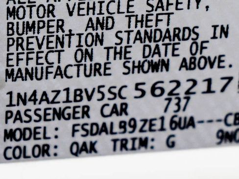 Used 2025 Nissan Leaf S FWD image 28