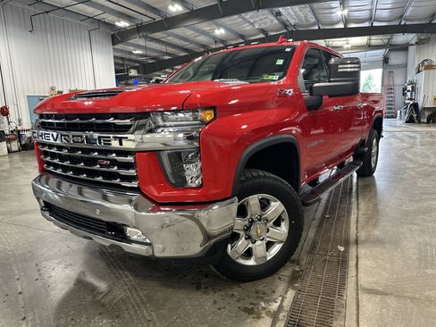 Used 2021 Chevrolet Silverado 2500 LTZ w/ LTZ Convenience Package image 6