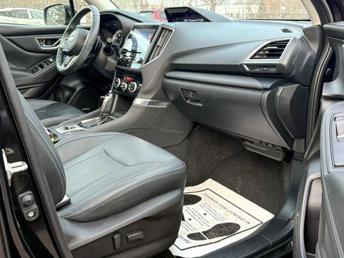 Used 2020 Subaru Forester Touring image 12