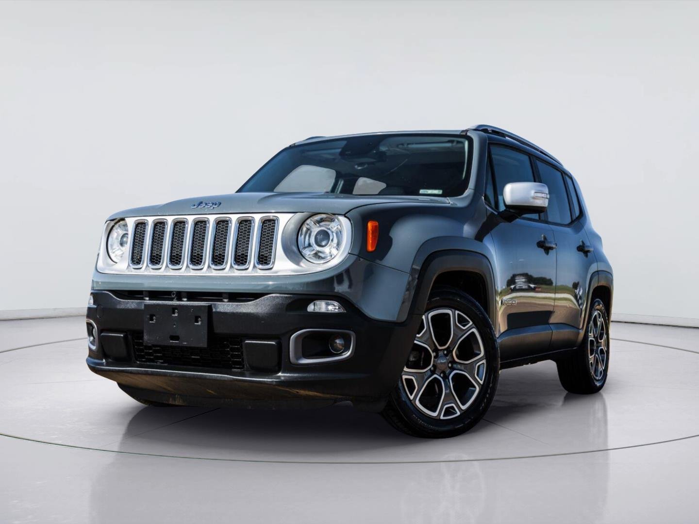 Used 2017 Jeep Renegade Limited FWD image 1