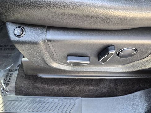 Used 2018 Ford Expedition XLT w/ Equipment Group 201A image 21