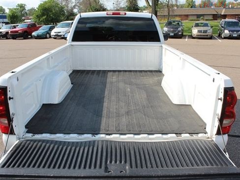Used 2001 Chevrolet Silverado 2500 LS w/ Off-Road Skid Plate Pkg AWD/4WD image 24