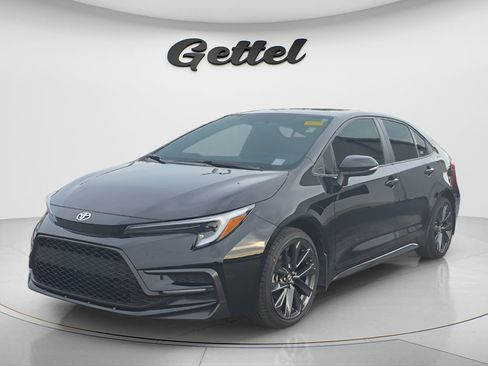 Used 2024 Toyota Corolla SE FWD image 1