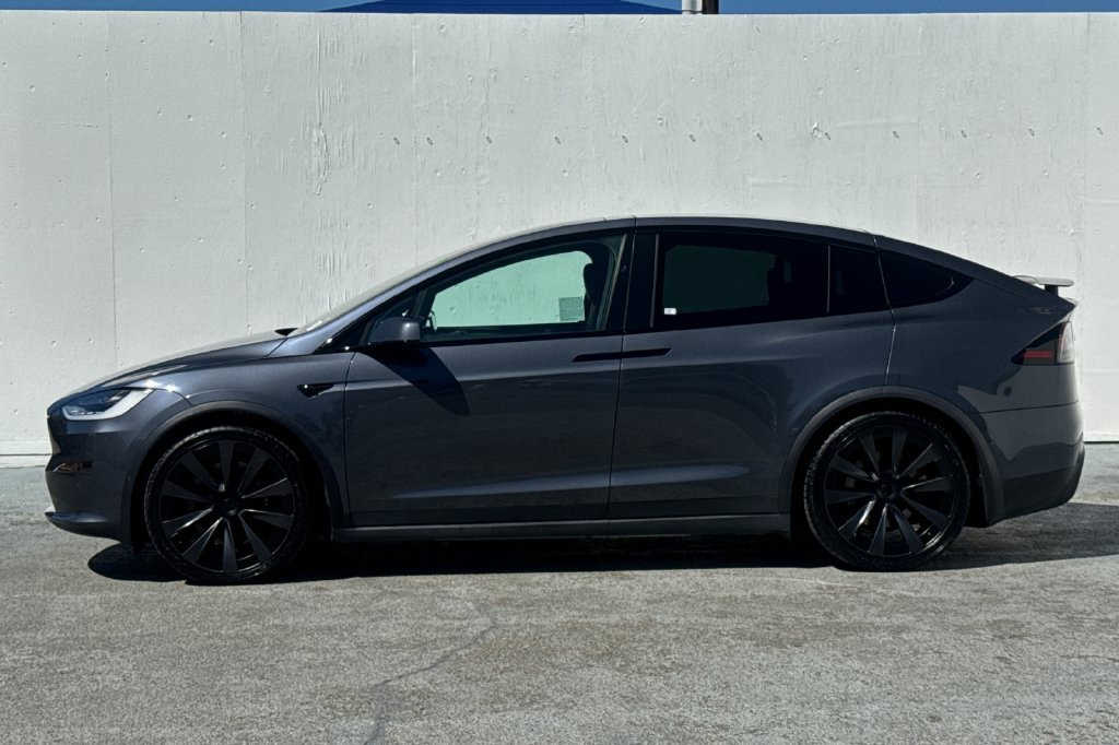 Used 2022 Tesla Model X AWD/4WD image 6