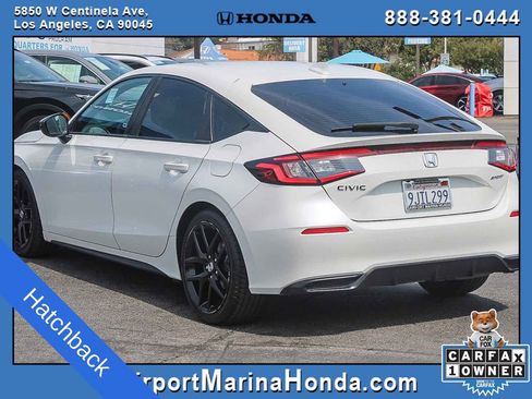 Used 2023 Honda Civic Sport image 7