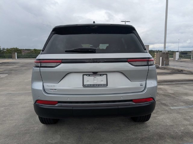 New 2026 Jeep Grand Cherokee Limited AWD/4WD image 5