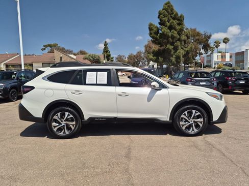 Used 2022 Subaru Outback Limited AWD/4WD image 5