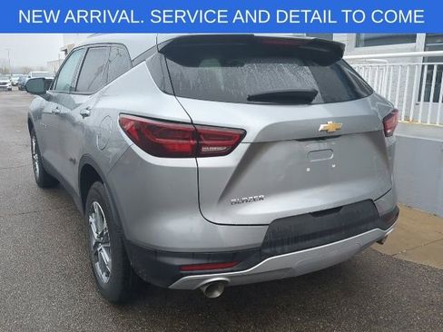 Used 2023 Chevrolet Blazer LT w/ Convenience Package image 3