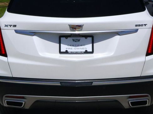Used 2024 Cadillac XT5 Premium Luxury w/ Technology Package FWD image 10