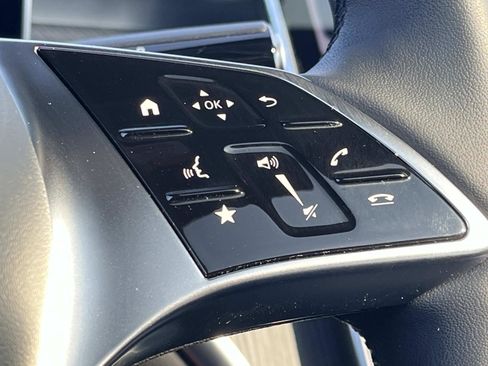 Used 2026 Mercedes-Benz GLC 300 4MATIC image 28