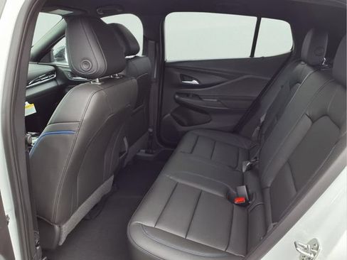New 2026 Buick Envista Sport Touring w/ Convenience I Package FWD image 21