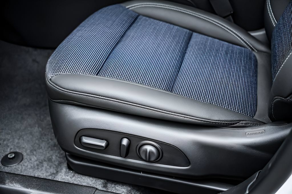 New 2026 Buick Envista Sport Touring w/ Convenience I Package FWD image 20