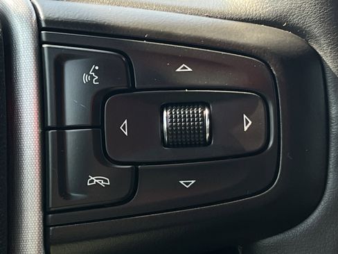 Used 2023 GMC Sierra 1500 Elevation image 13