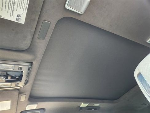 New 2026 Cadillac Escalade Platinum Sport w/ LPO, ONYX Package image 19