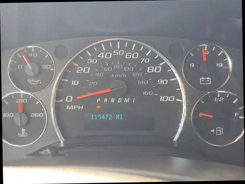 Used 2013 Chevrolet Express 3500 Extended image 14