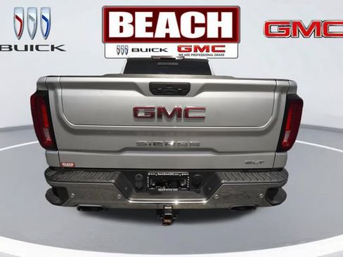 Used 2022 GMC Sierra 1500 SLT w/ SLT Premium Plus Package AWD/4WD image 4