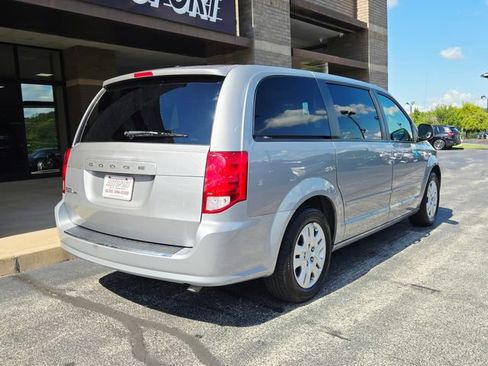 Used 2015 Dodge Grand Caravan SE w/ Quick Order Package 29E SE FWD image 6
