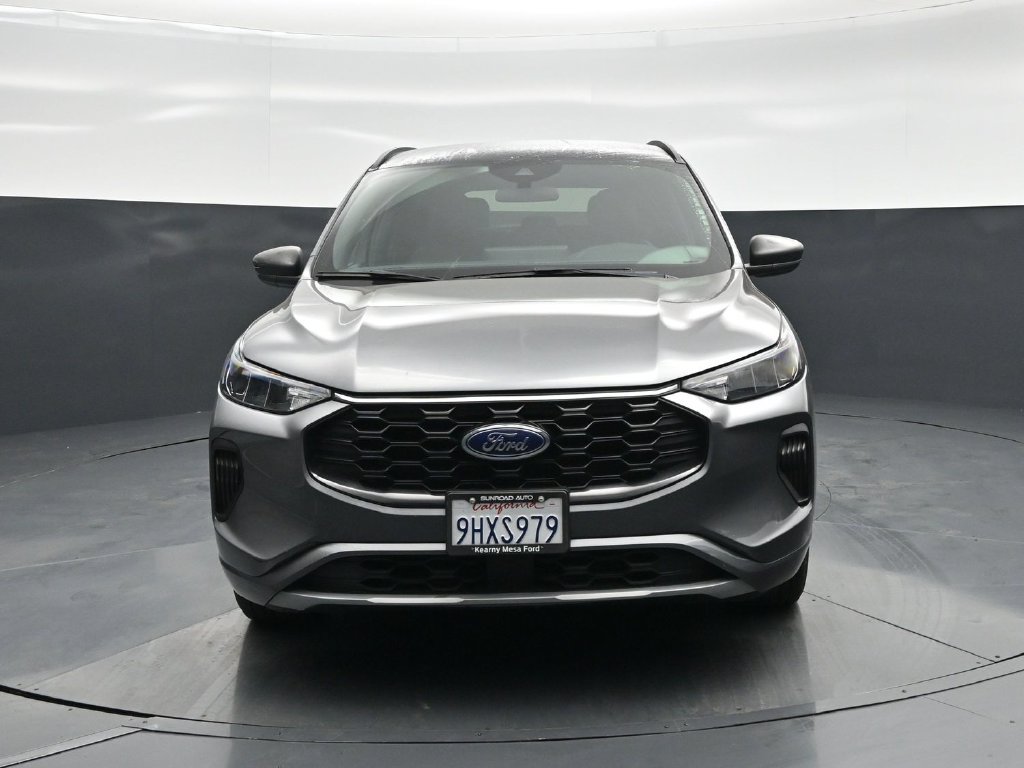 Certified 2023 Ford Escape ST-Line w/ Tech Pack #1 FWD image 25