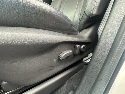 Used 2023 Subaru Ascent Limited image 34