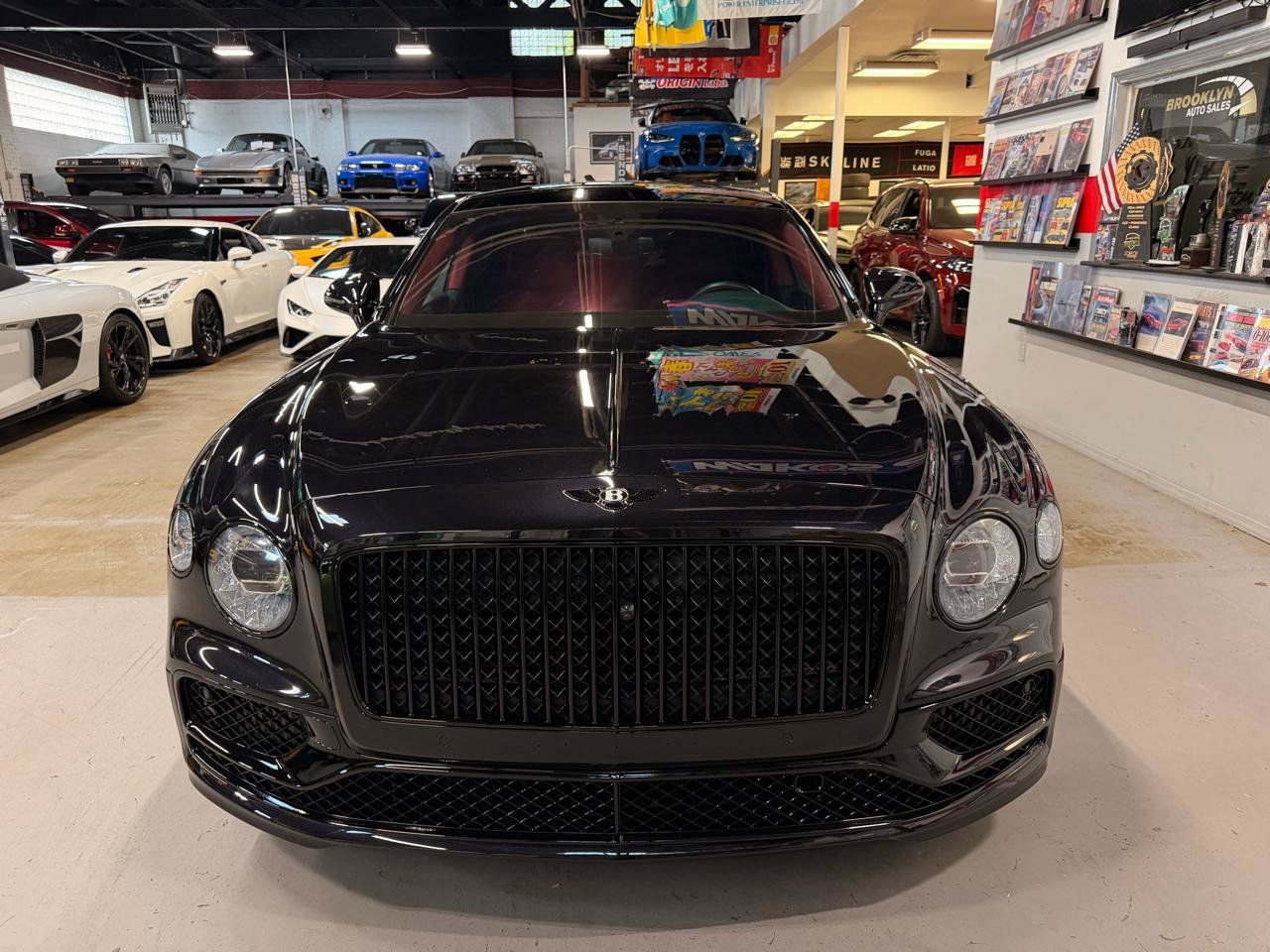 Used 2021 Bentley Flying Spur W12 AWD/4WD image 2