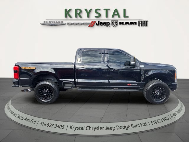 Used 2023 Ford F350 Lariat w/ Lariat Ultimate Package AWD/4WD image 8