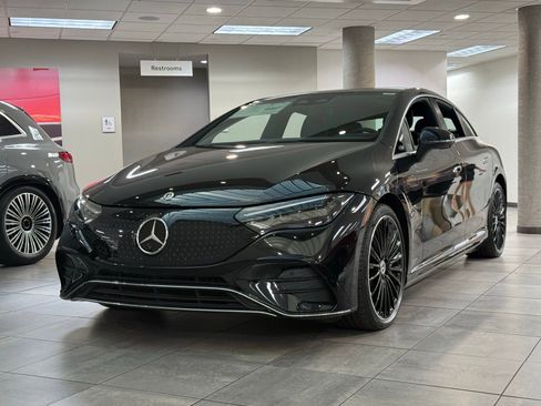 Used 2024 Mercedes-Benz EQE 350+ 4MATIC Sedan image 4