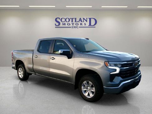 Used 2023 Chevrolet Silverado 1500 LT w/ Protection Package image 4