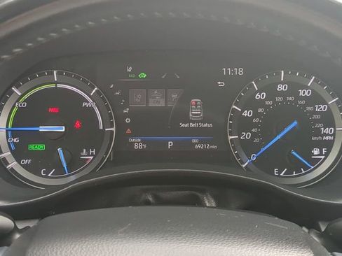 Used 2021 Toyota Highlander Platinum image 26