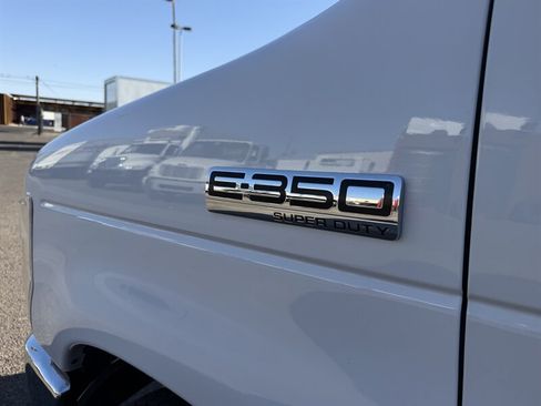 Used 2024 Ford E-350 and Econoline 350 Super Duty w/ Power Windows & Locks Group RWD image 17