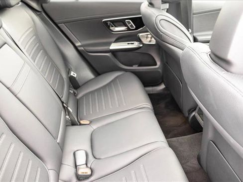 Certified 2026 Mercedes-Benz GLC 300 4MATIC image 24