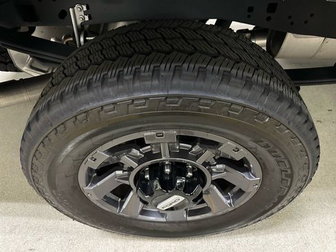 Certified 2024 Ford F250 XL w/ STX Appearance Package AWD/4WD image 13