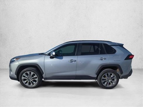 Used 2023 Toyota RAV4 XLE Premium FWD image 6