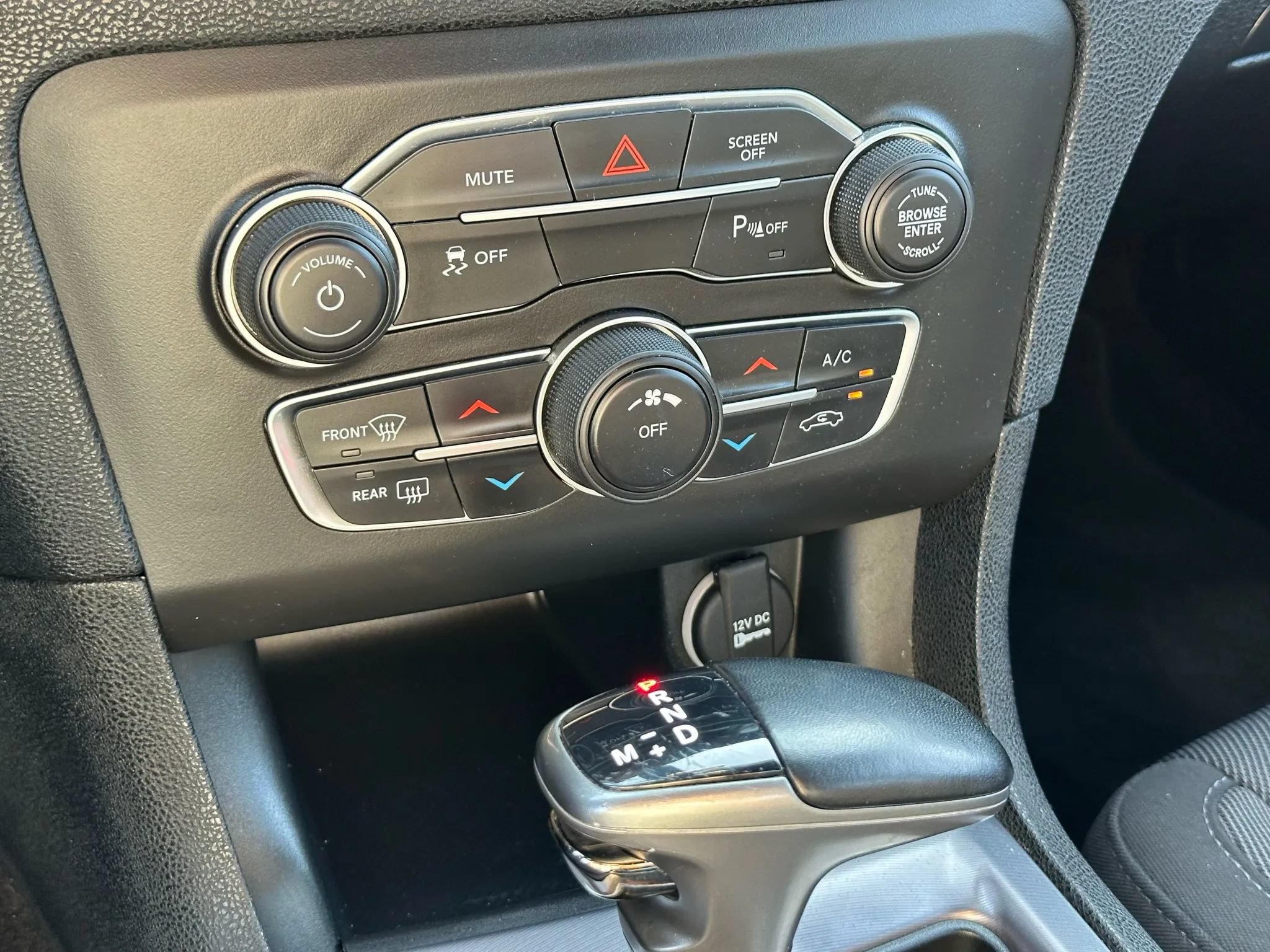 Used 2021 Dodge Charger SXT RWD image 37