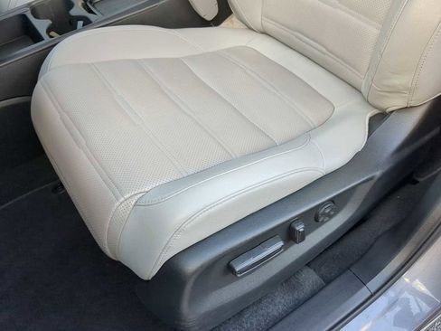 Used 2021 Honda CR-V EX-L image 13