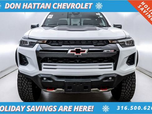 Used 2024 Chevrolet Colorado ZR2 w/ ZR2 Convenience Package III image 41
