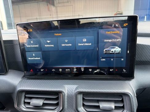 Used 2024 Ford Mustang Convertible RWD image 25